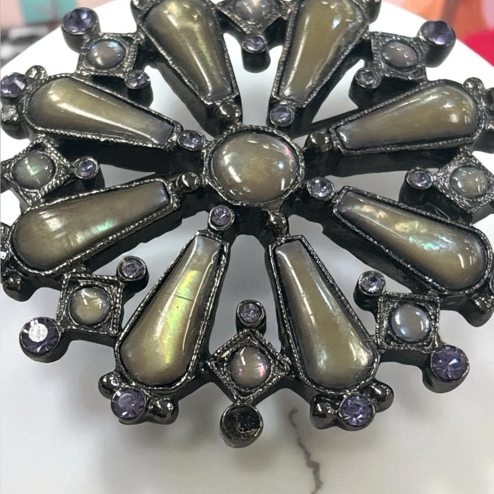 Vintage Snowflake Brooch